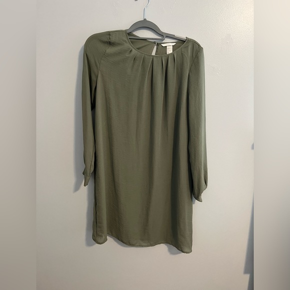 H&M Women’s Green Blouse - Picture 1 of 5